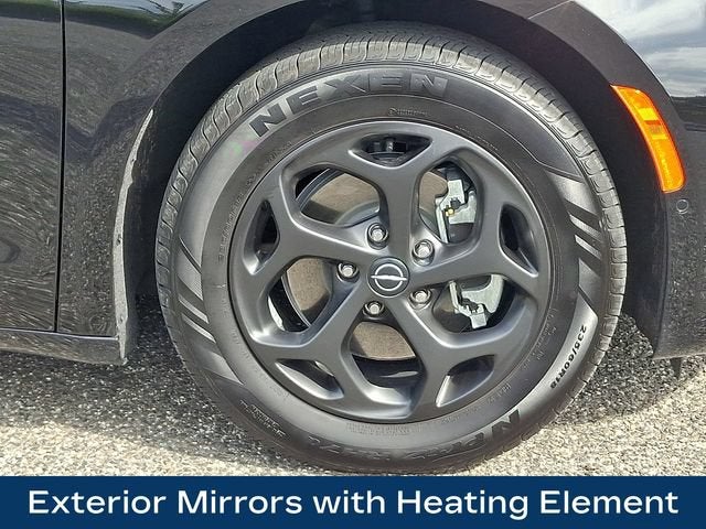 2025 Chrysler Pacifica Hybrid Premiuim S Appearance Package