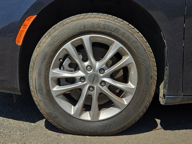 2021 Chrysler Pacifica Touring AWD