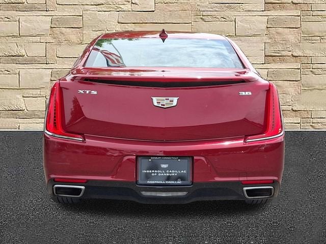 2018 Cadillac XTS Premium Luxury