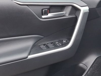 2023 Toyota RAV4 Hybrid SE