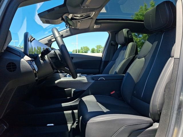 2025 Cadillac OPTIQ Sport 2