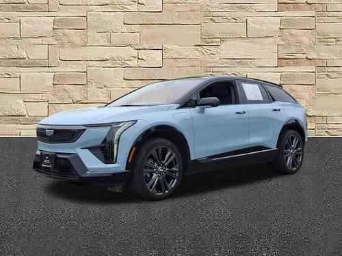 2025 Cadillac OPTIQ Sport 2