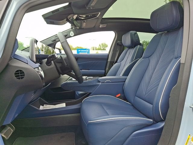 2025 Cadillac OPTIQ Sport 2
