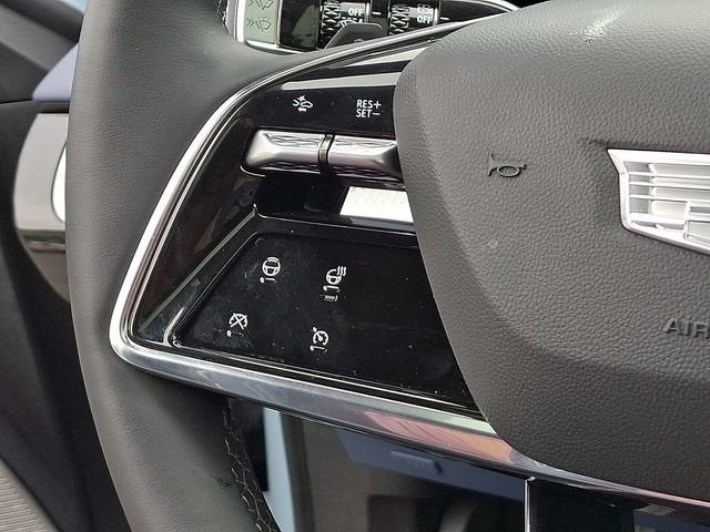 2025 Cadillac OPTIQ Sport 2