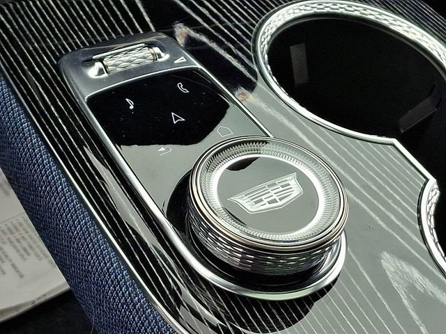 2025 Cadillac OPTIQ Sport 2