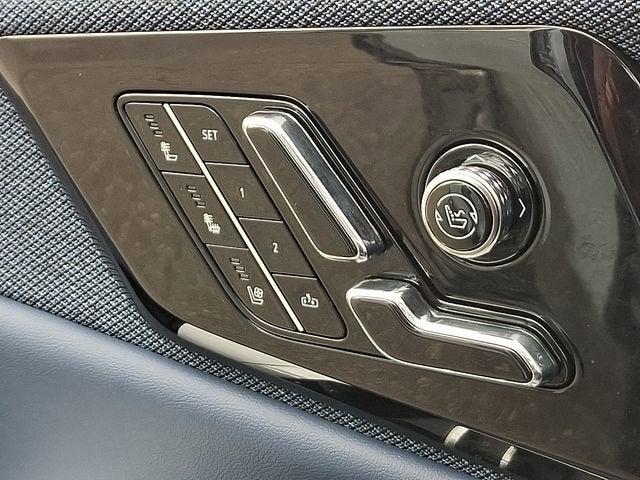 2025 Cadillac OPTIQ Sport 2