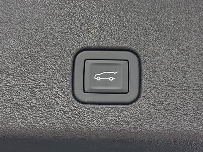 2025 Cadillac OPTIQ Sport 2