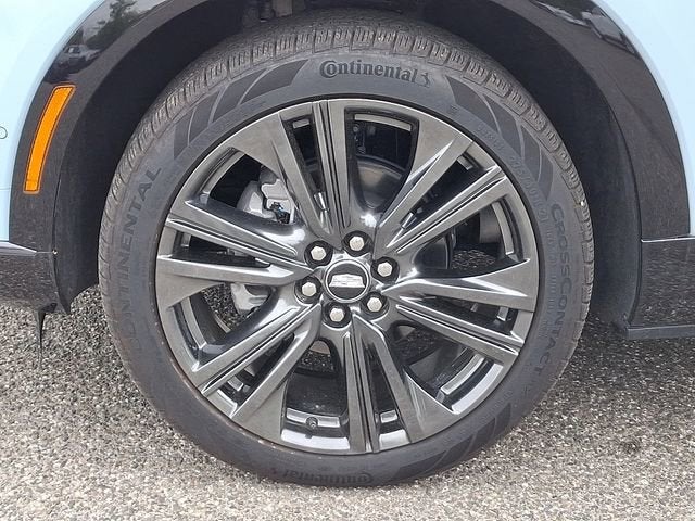 2025 Cadillac OPTIQ Sport 2