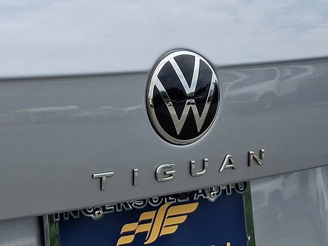 2024 Volkswagen Tiguan 2.0T SE R-Line Black