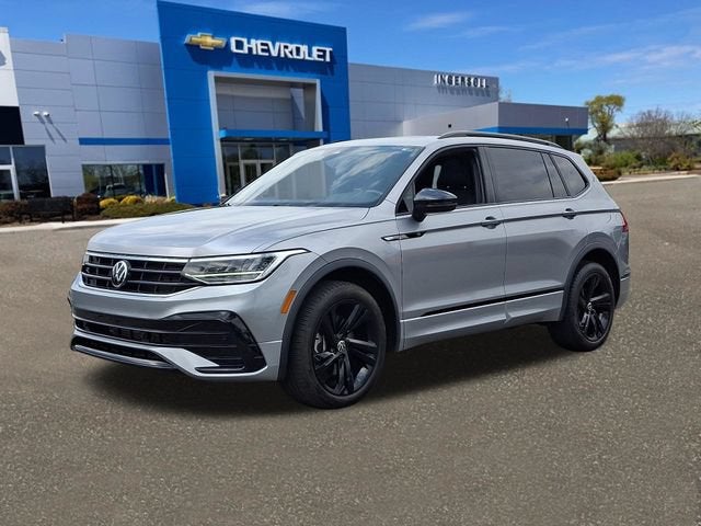 2024 Volkswagen Tiguan 2.0T SE R-Line Black