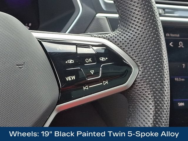 2024 Volkswagen Tiguan 2.0T SE R-Line Black