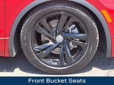 2024 Volkswagen Tiguan 2.0T SE R-Line Black