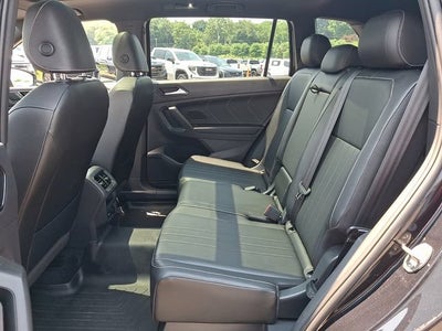 2022 Volkswagen Tiguan 2.0T SE R-Line Black