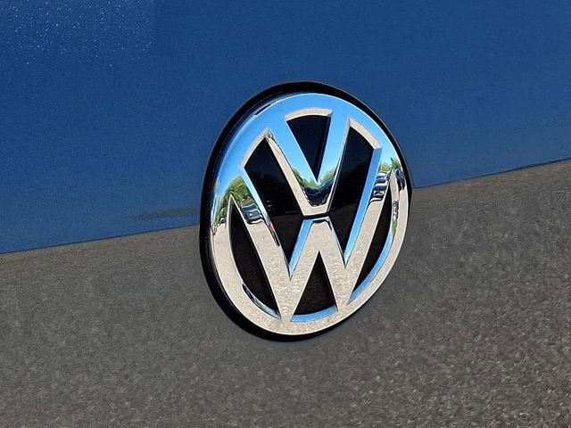 2017 Volkswagen Golf TSI Wolfsburg Edition 4-Door