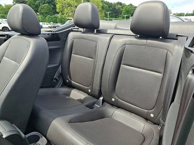 2013 Volkswagen Beetle Convertible 2.5L