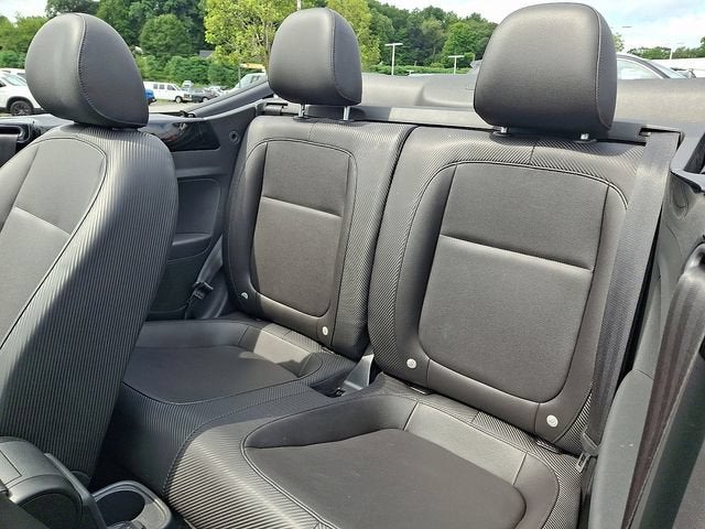 2013 Volkswagen Beetle Convertible 2.5L