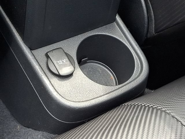 2013 Volkswagen Beetle Convertible 2.5L