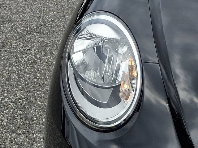 2013 Volkswagen Beetle Convertible 2.5L
