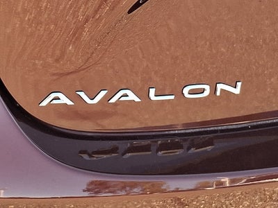 2018 Toyota Avalon XLE