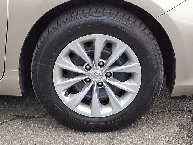 2016 Toyota Camry XLE