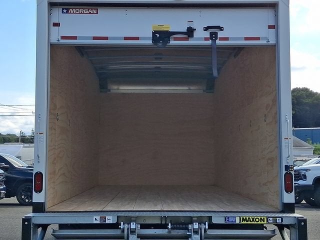 2024 Chevrolet Low Cab Forward 4500 HG Base