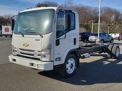 2024 Chevrolet Low Cab Forward 4500 HG Base