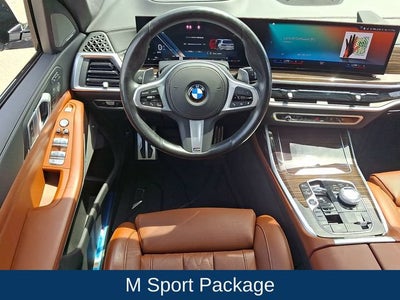 2023 BMW X7 xDrive40i