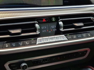 2022 BMW X6 M50i