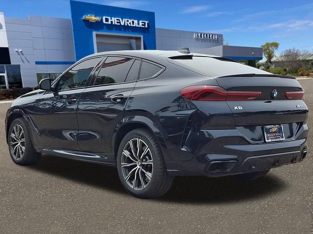 2022 BMW X6 M50i