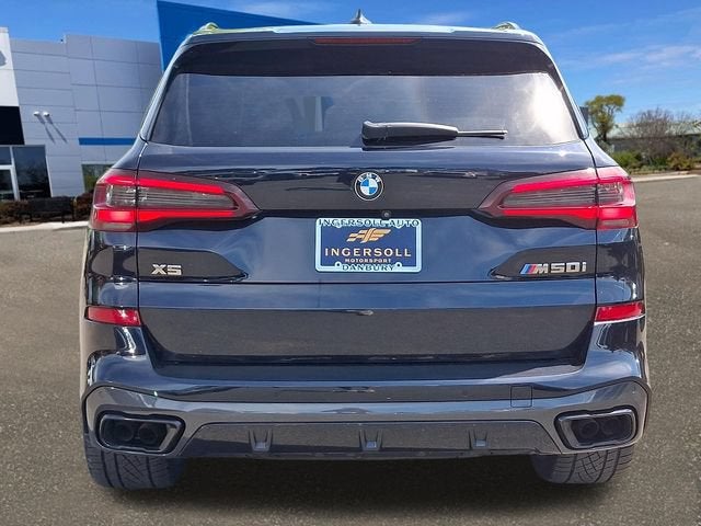 2021 BMW X5 M50i