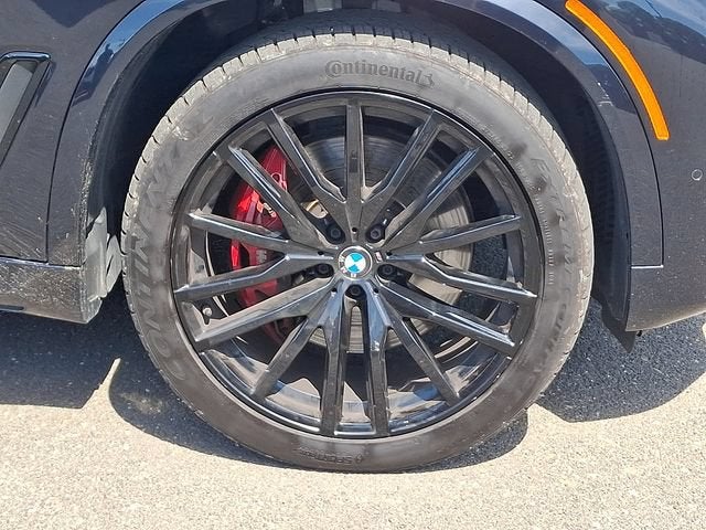 2021 BMW X5 M50i
