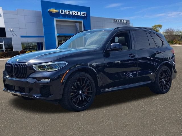 2021 BMW X5 M50i