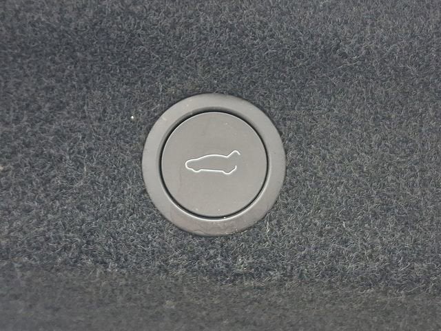 2026 Tesla Model Y Premium