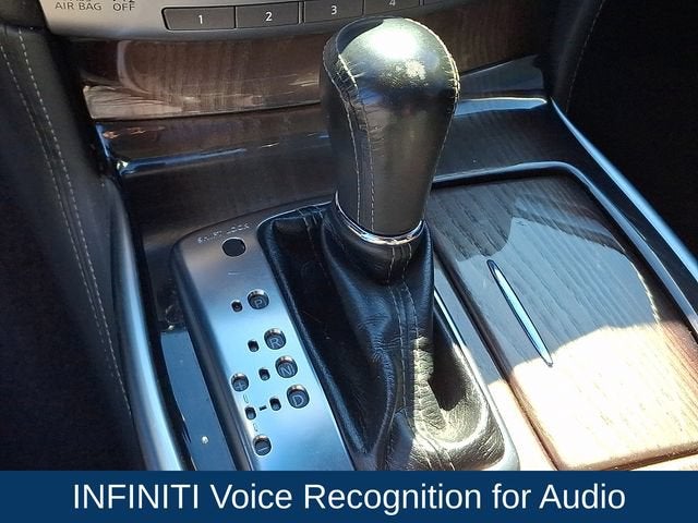 2017 INFINITI Q70L 3.7X