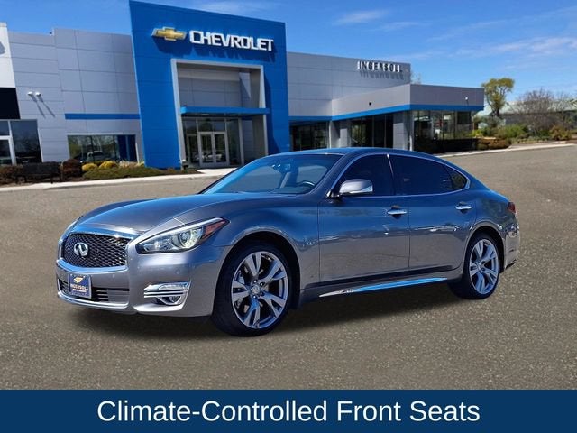 2017 INFINITI Q70L 3.7X