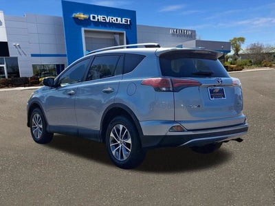 2017 Toyota RAV4 Hybrid XLE