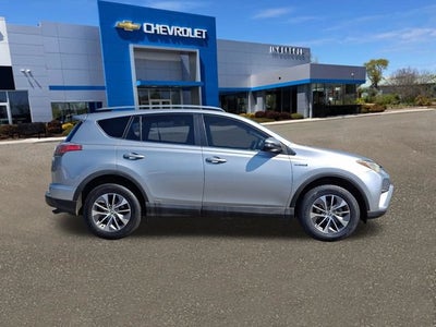 2017 Toyota RAV4 Hybrid XLE