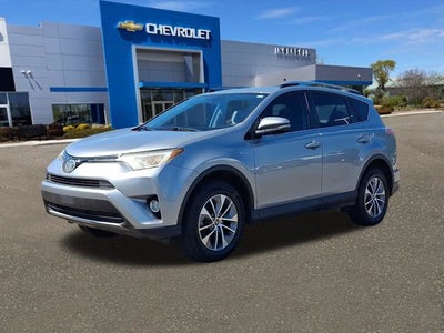 2017 Toyota RAV4 Hybrid XLE