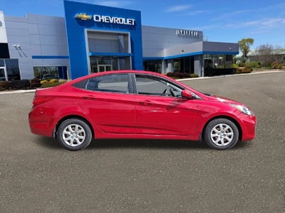 2012 Hyundai Accent GLS