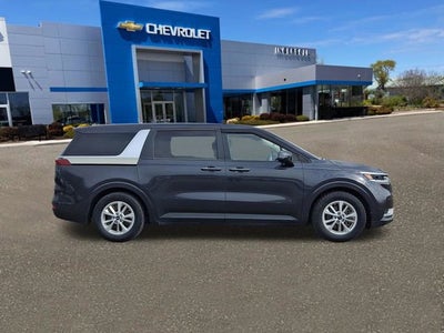 2022 Kia Carnival LXS