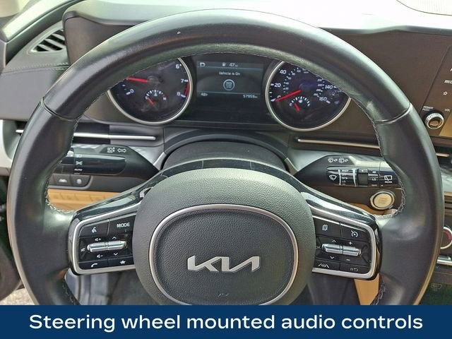 2022 Kia Carnival LXS