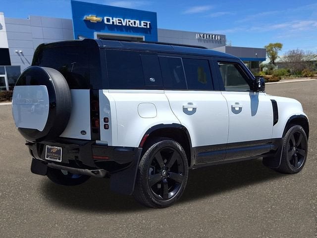 2023 Land Rover Defender 110 X-Dynamic SE