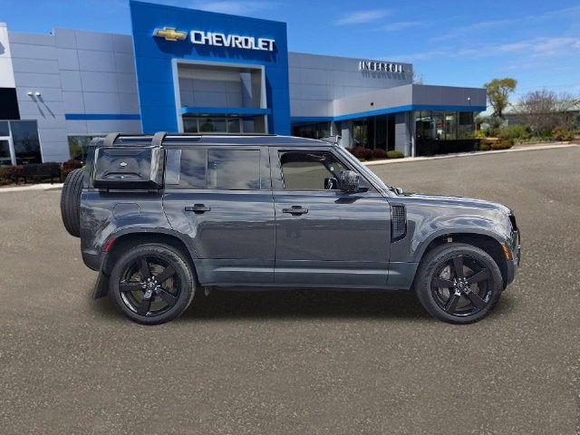 2022 Land Rover Defender S