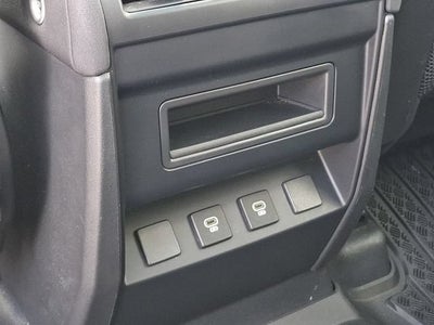 2023 Land Rover Defender 110 SE