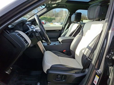 2023 Land Rover Discovery P360 HSE R-Dynamic