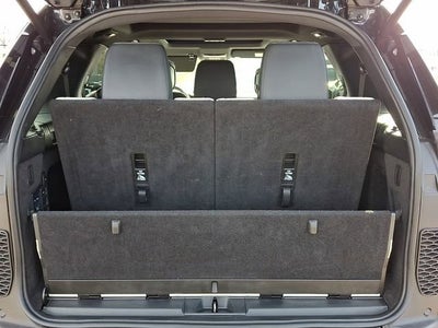 2023 Land Rover Discovery P360 HSE R-Dynamic