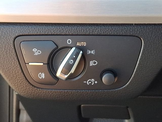2021 Audi SQ5 Premium TFSI quattro Tiptronic