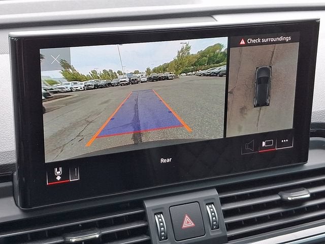 2025 Audi SQ5 Premium Plus TFSI quattro Tiptronic