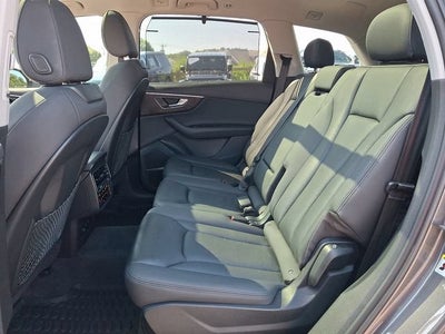 2022 Audi Q7 Premium Plus 45 TFSI quattro Tiptronic