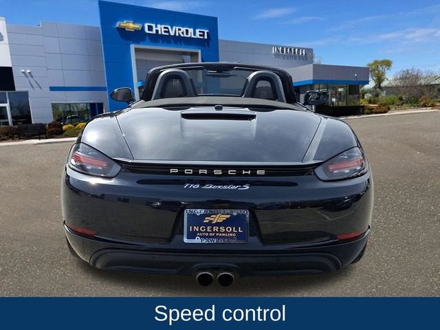 2022 Porsche 718 Boxster S